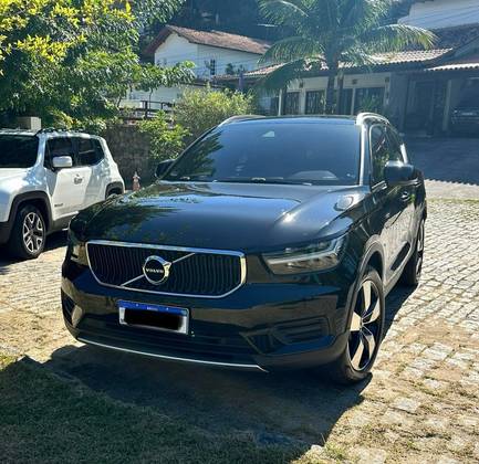 VOLVO XC40 2.0 T4 GASOLINA MOMENTUM GEARTRONIC